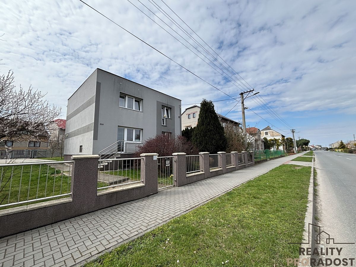 Prodej rodinného domu 170 m², pozemek 641 m²